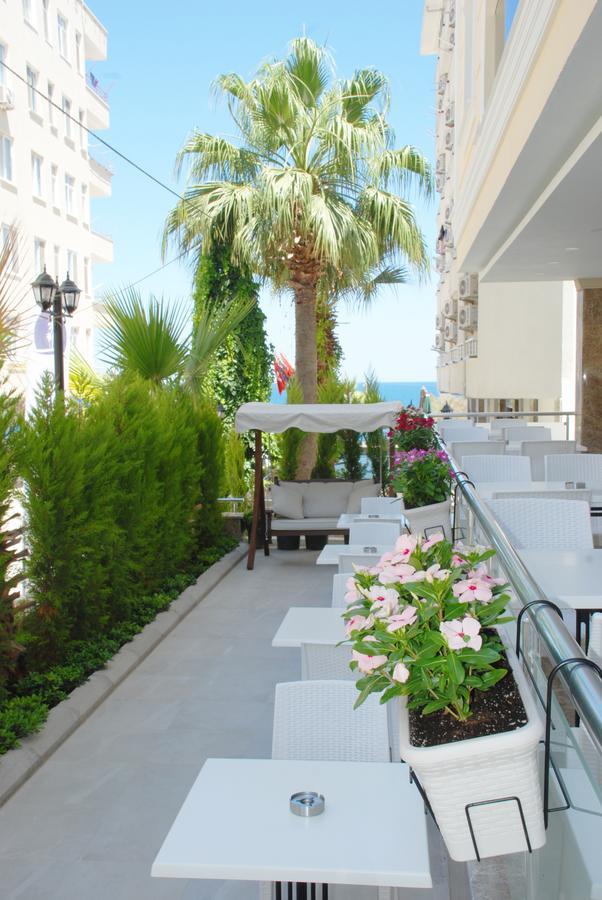 Palm Beach Otel シリフケ エクステリア 写真