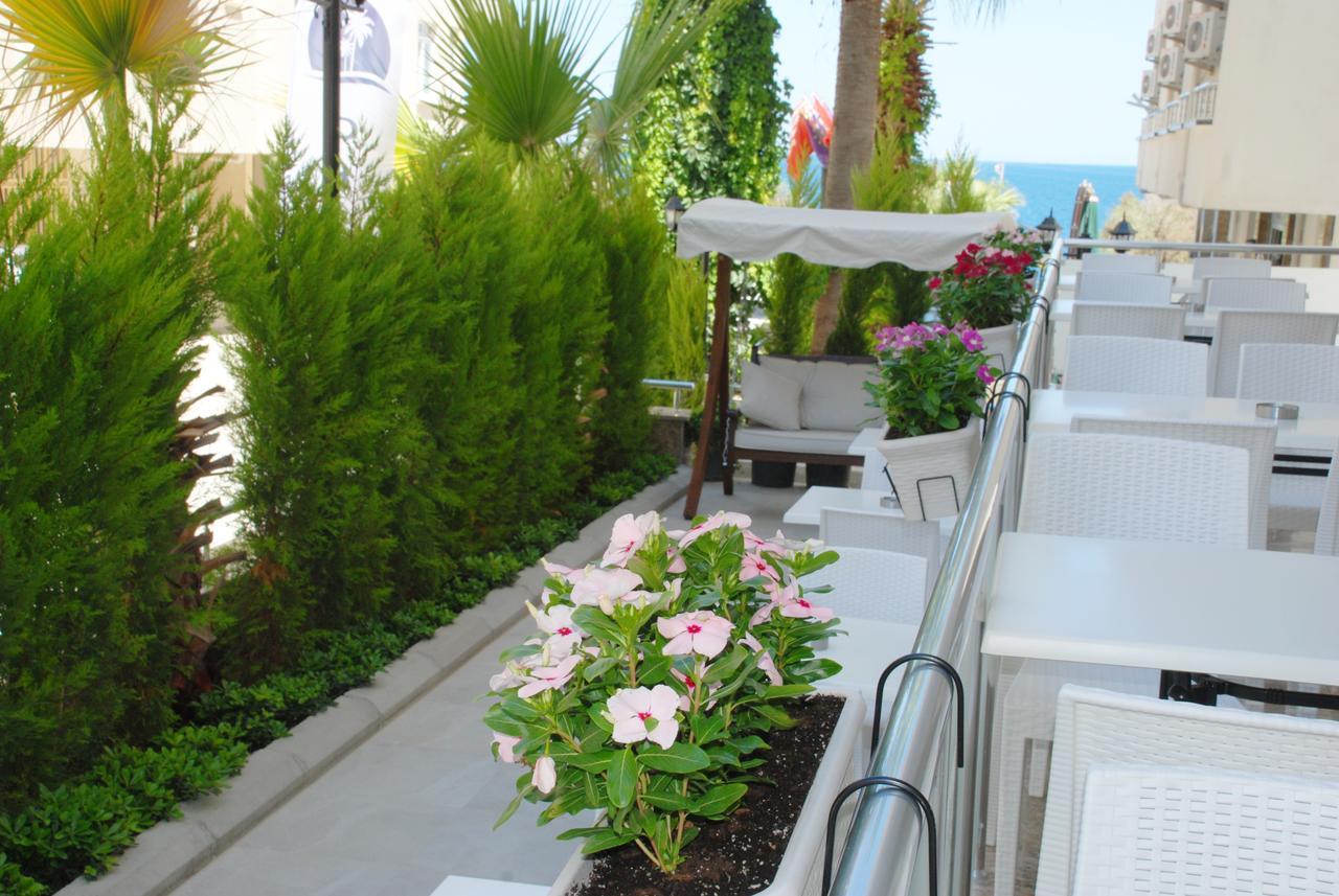 Palm Beach Otel シリフケ エクステリア 写真
